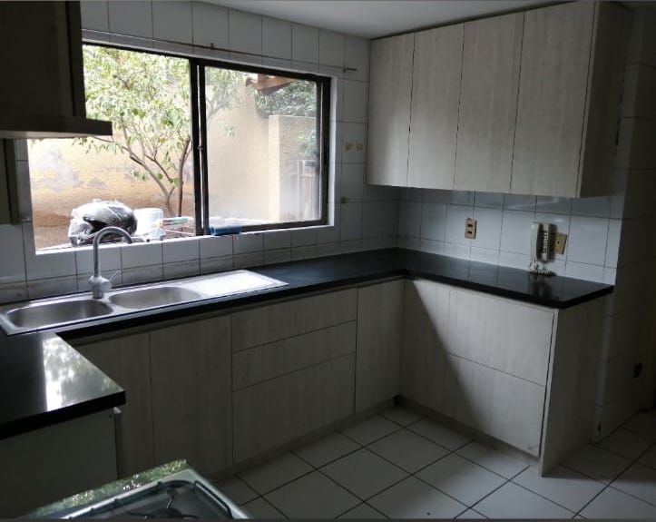 Proyecto de cocina a medida 18
